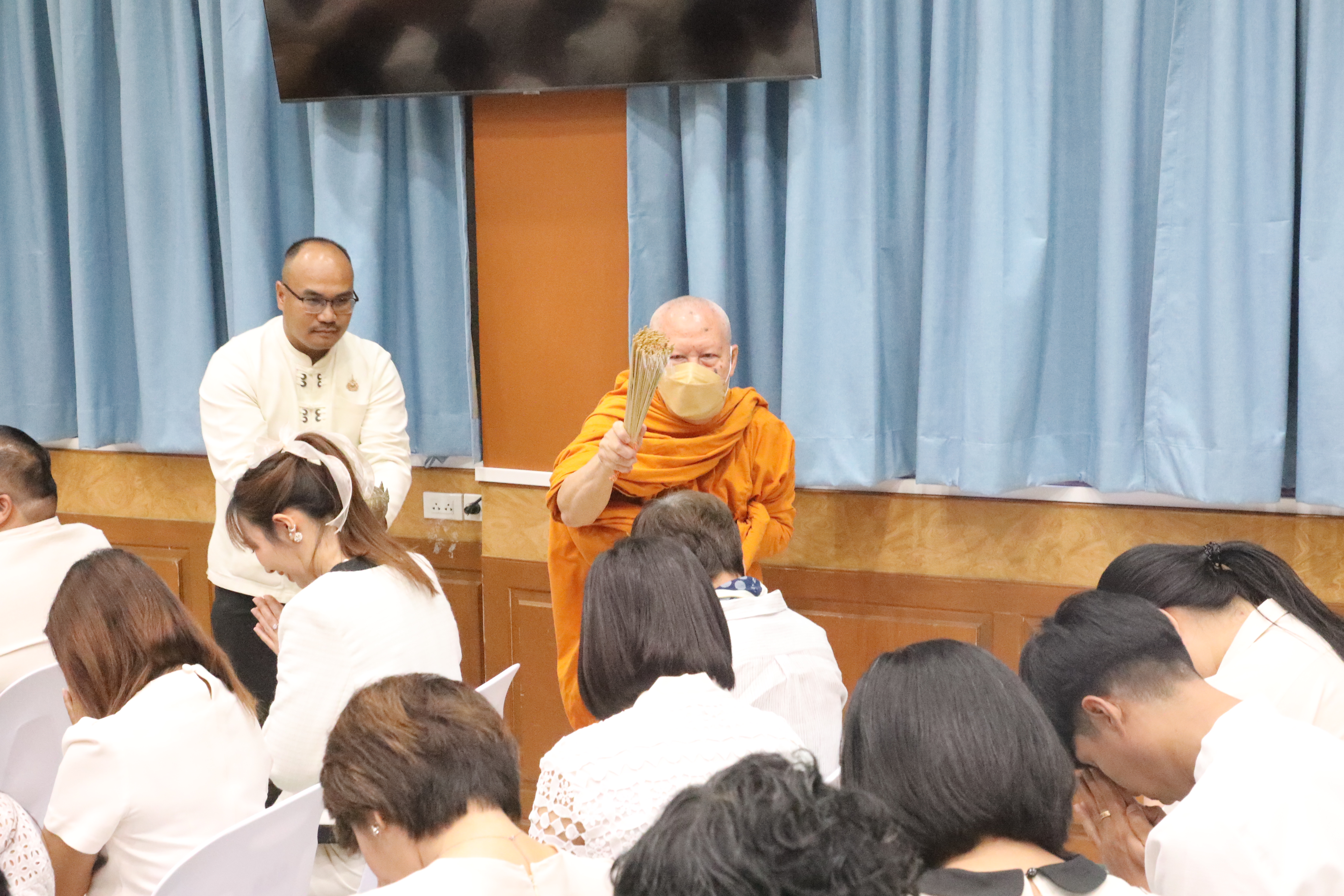 title - ส.ป.ก. จัดพิธีทำบุญถวายภัตตาหารเช้าแด่พระสงฆ์ เนื่องในโอกาสต้อนรับปีใหม่ พ.ศ. 2569